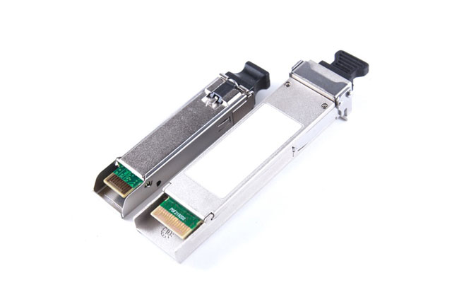 PCB設(shè)計(jì)收發(fā)器 PCB設(shè)計(jì)收發(fā)器